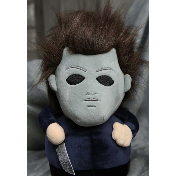 Michael Myers Plush Slipper Halloween Movie Slipper Size: ADULT SMALL/MEDIUM - Picture 5 of 8